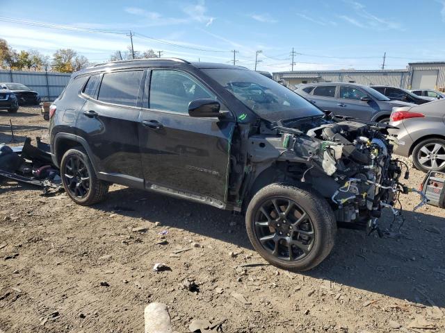Jeep Compass Latitude Image 11