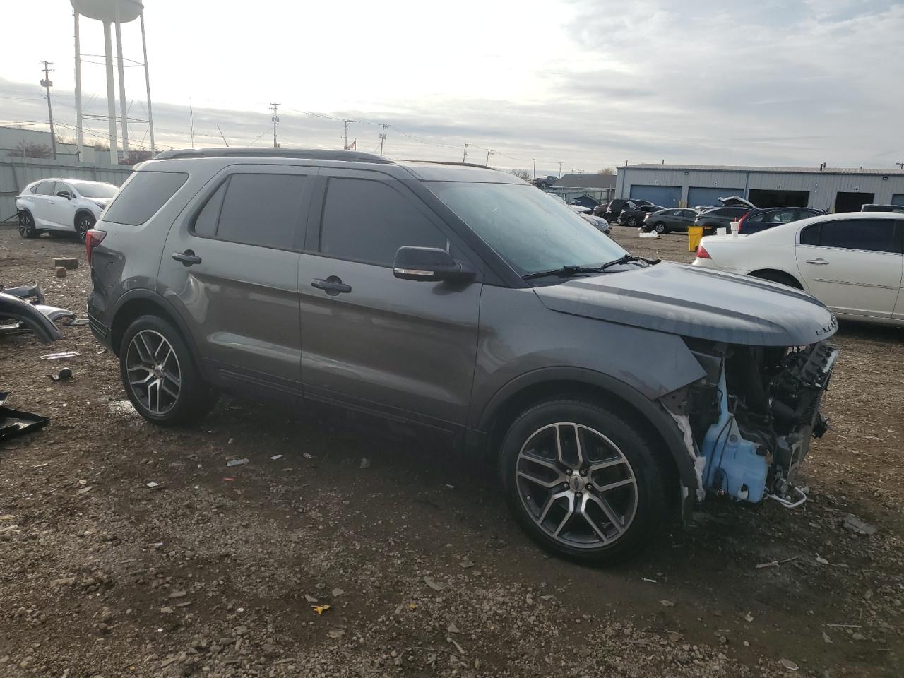 Ford Explorer Sport Image 5