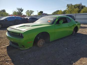  Salvage Dodge Challenger