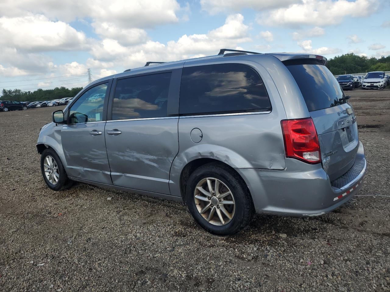 Dodge Caravan Sxt Image 12