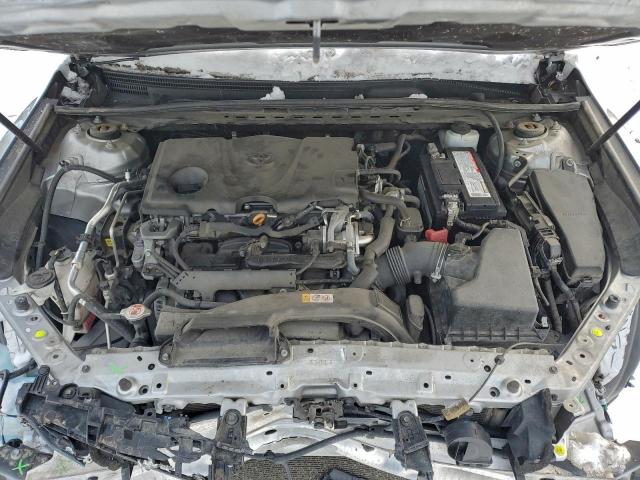 Toyota Camry L Image 7