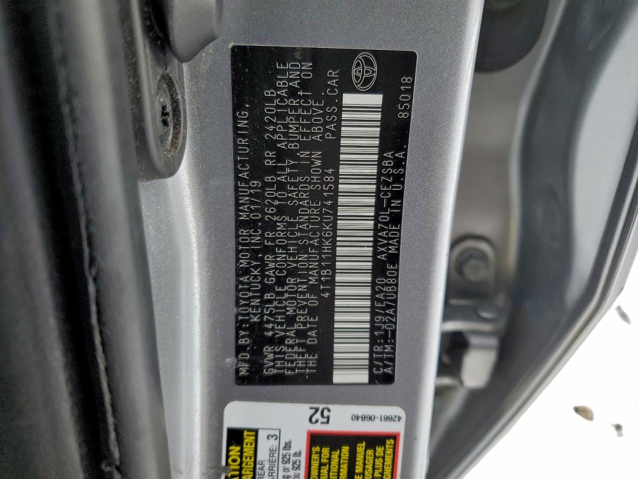 Toyota Camry L Image 13