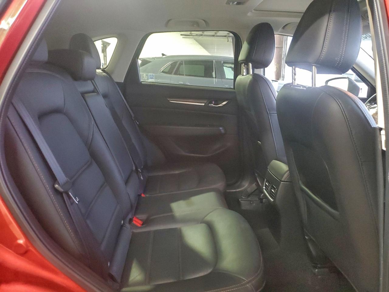 Mazda Cx Grand Touring Image 2