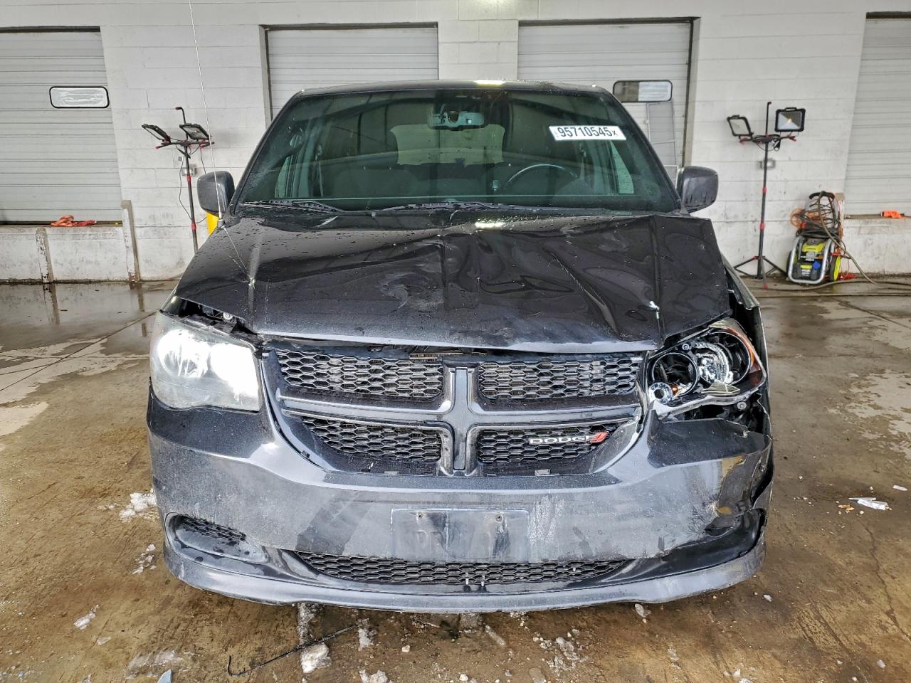 Dodge Caravan Se Image 7