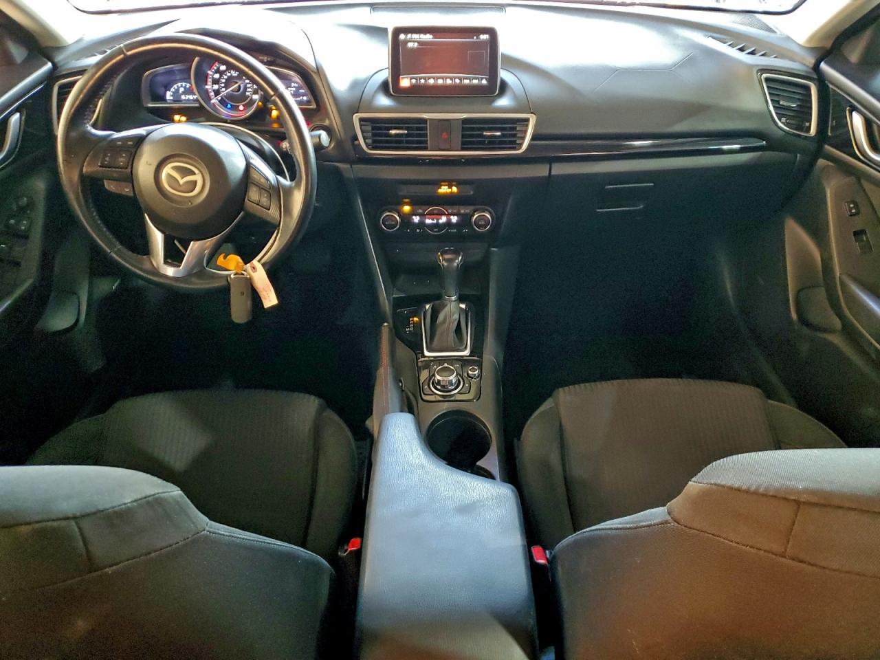 Mazda 3 Touring Image 13