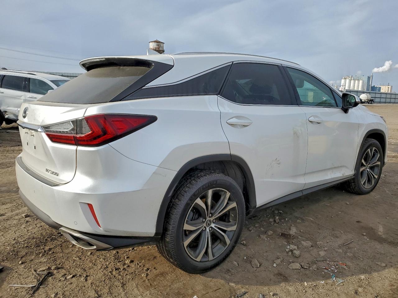 Lexus RX 350 Base Image 13