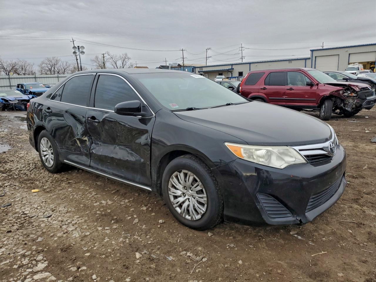 Toyota Camry Base Image 8