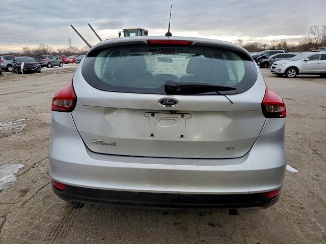 Ford Focus Se Image 12