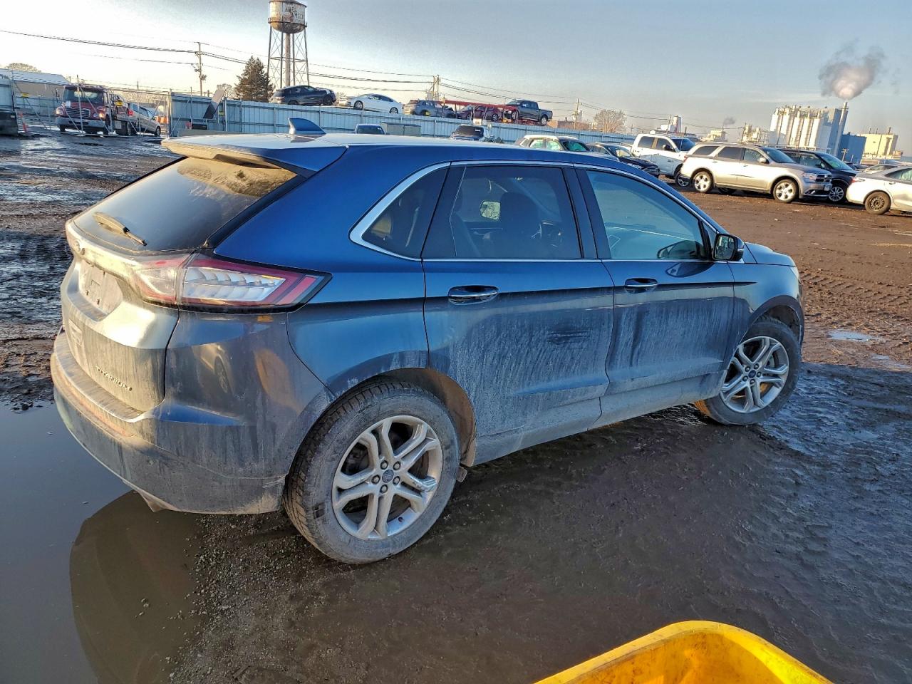 Ford Edge Titanium Image 3