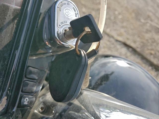 Harley-Davidson Fl Image 6