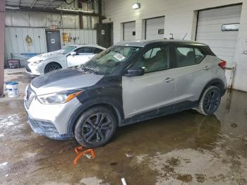  Salvage Nissan Kicks