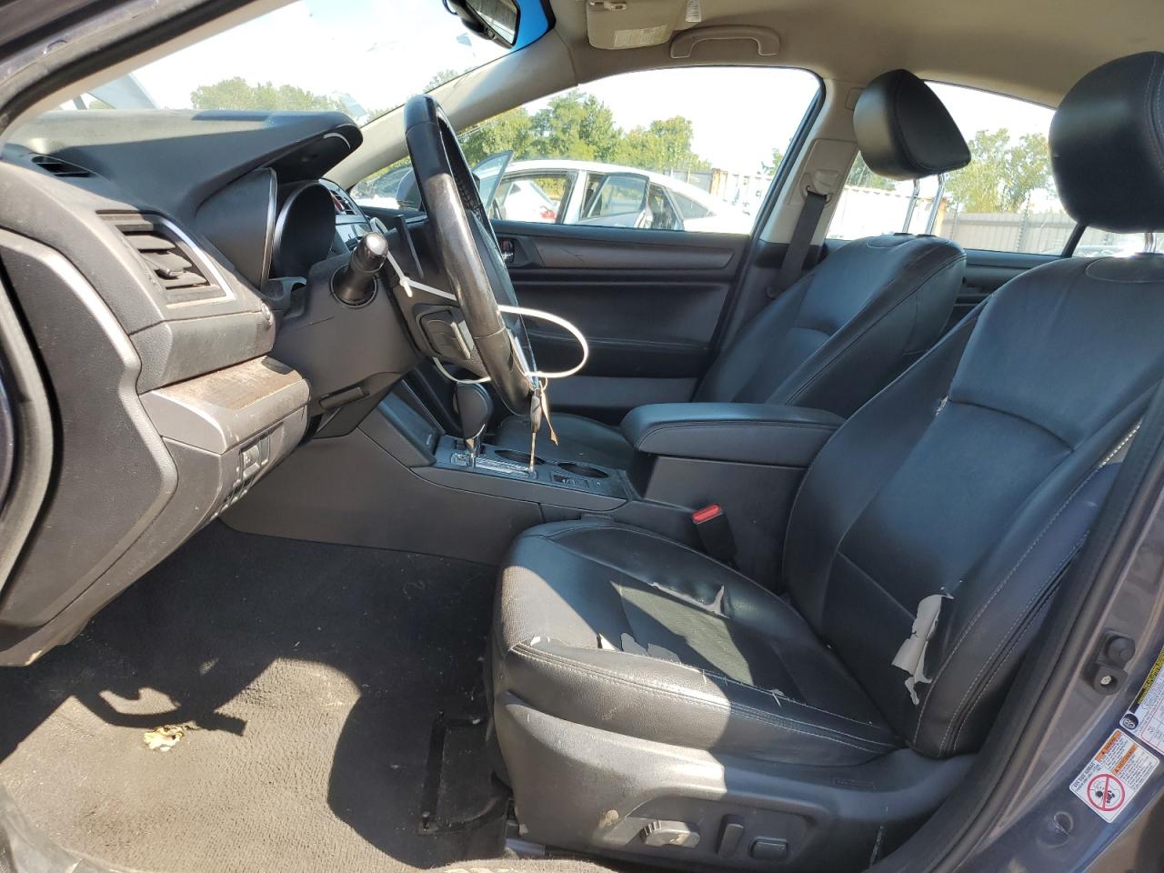 Subaru Legacy 2.5i Limited Image 7