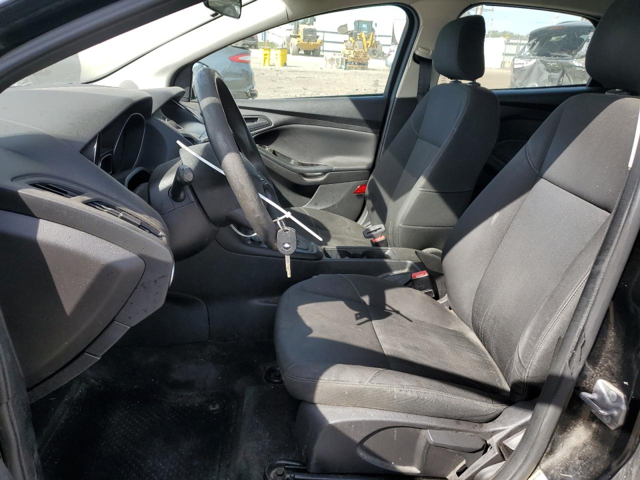 Ford Focus S Image 10