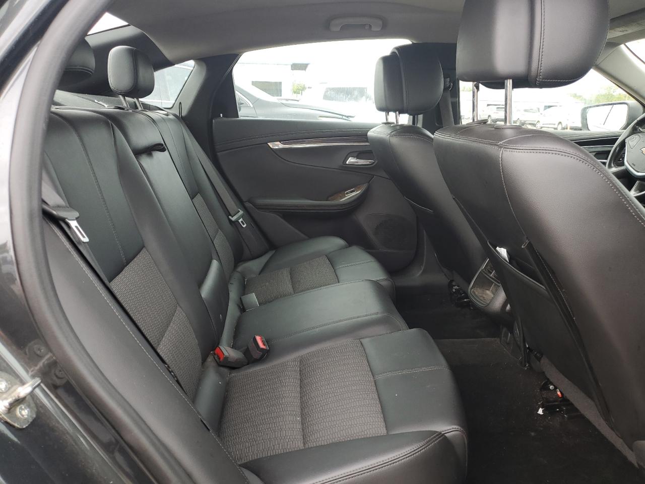 Chevrolet Impala Lt Image 7