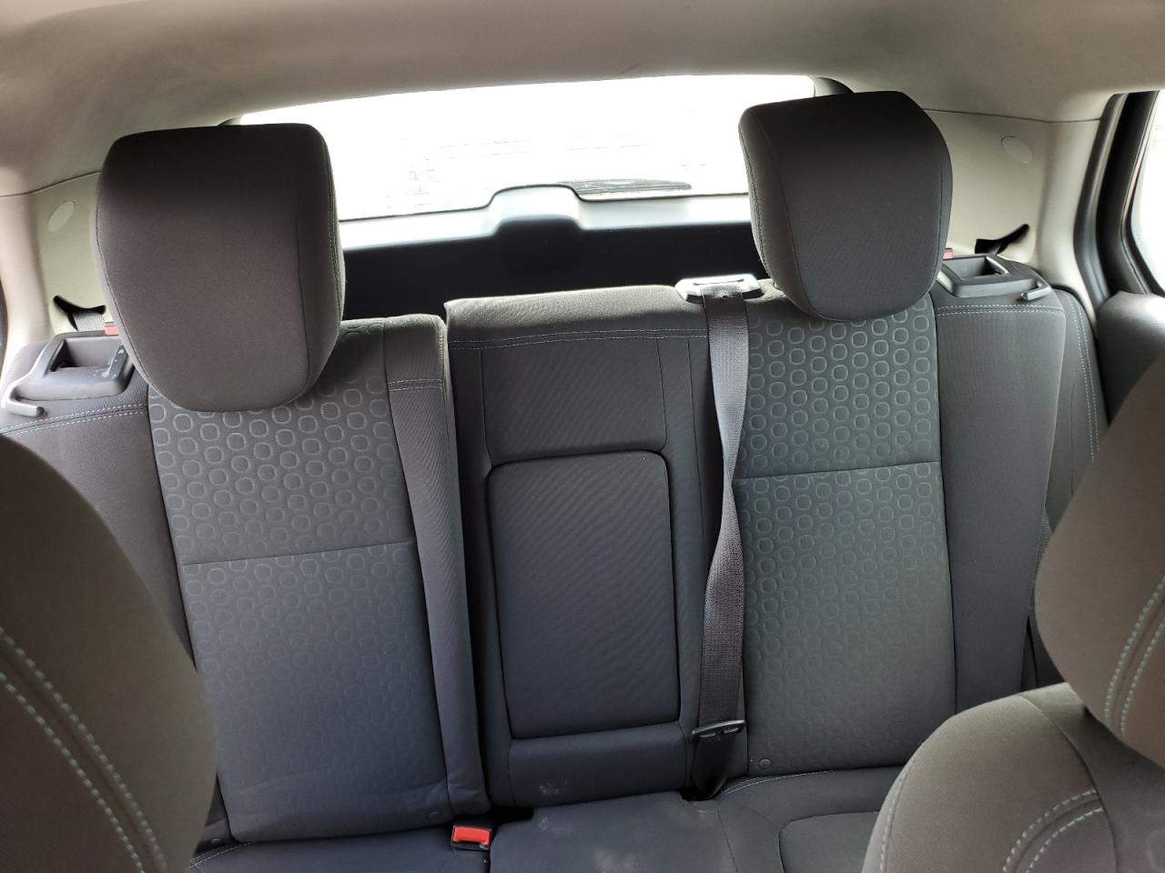 Chevrolet Trax Ls Image 9