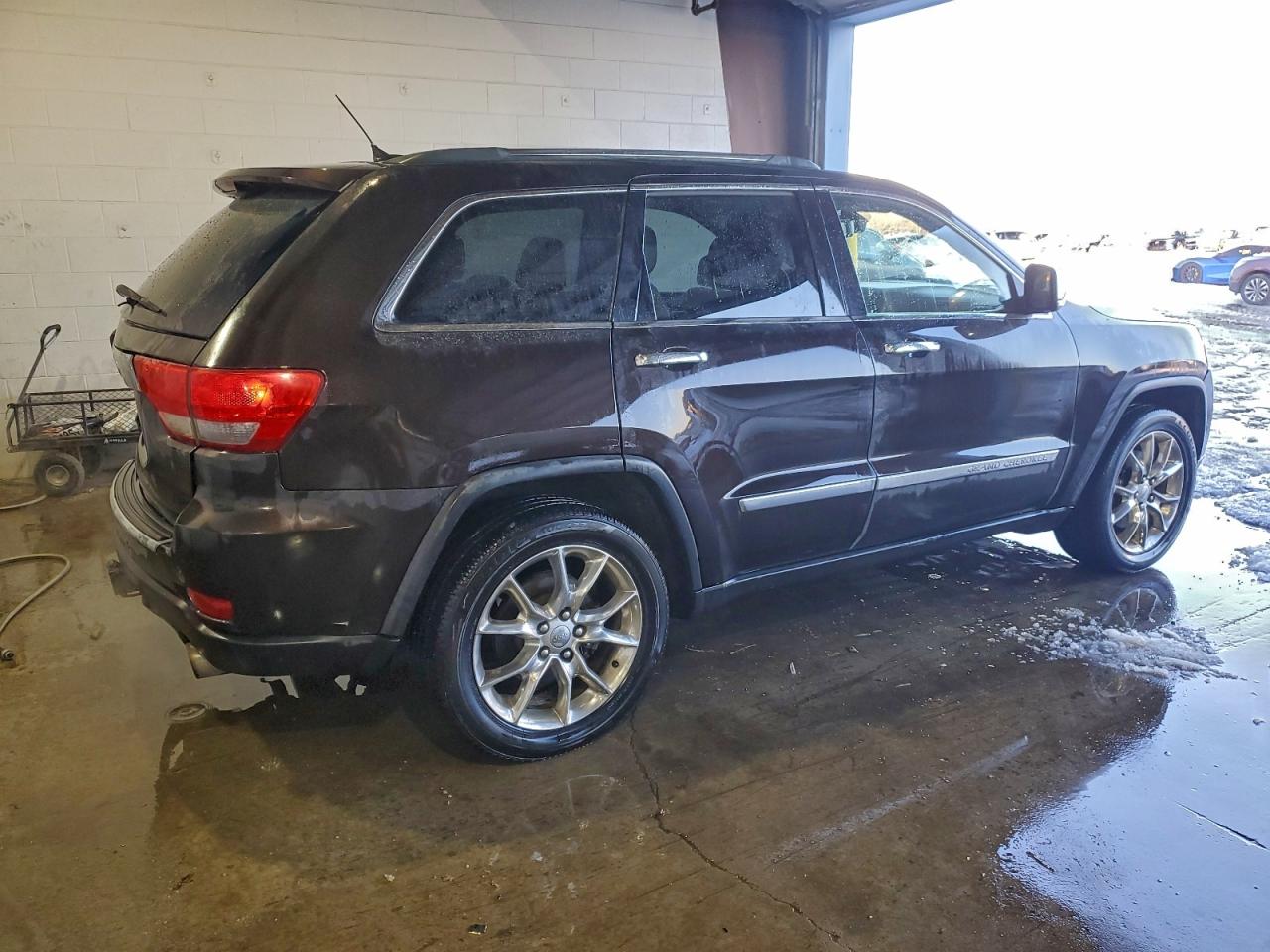 Jeep Grand Cherokee Overland Image 6