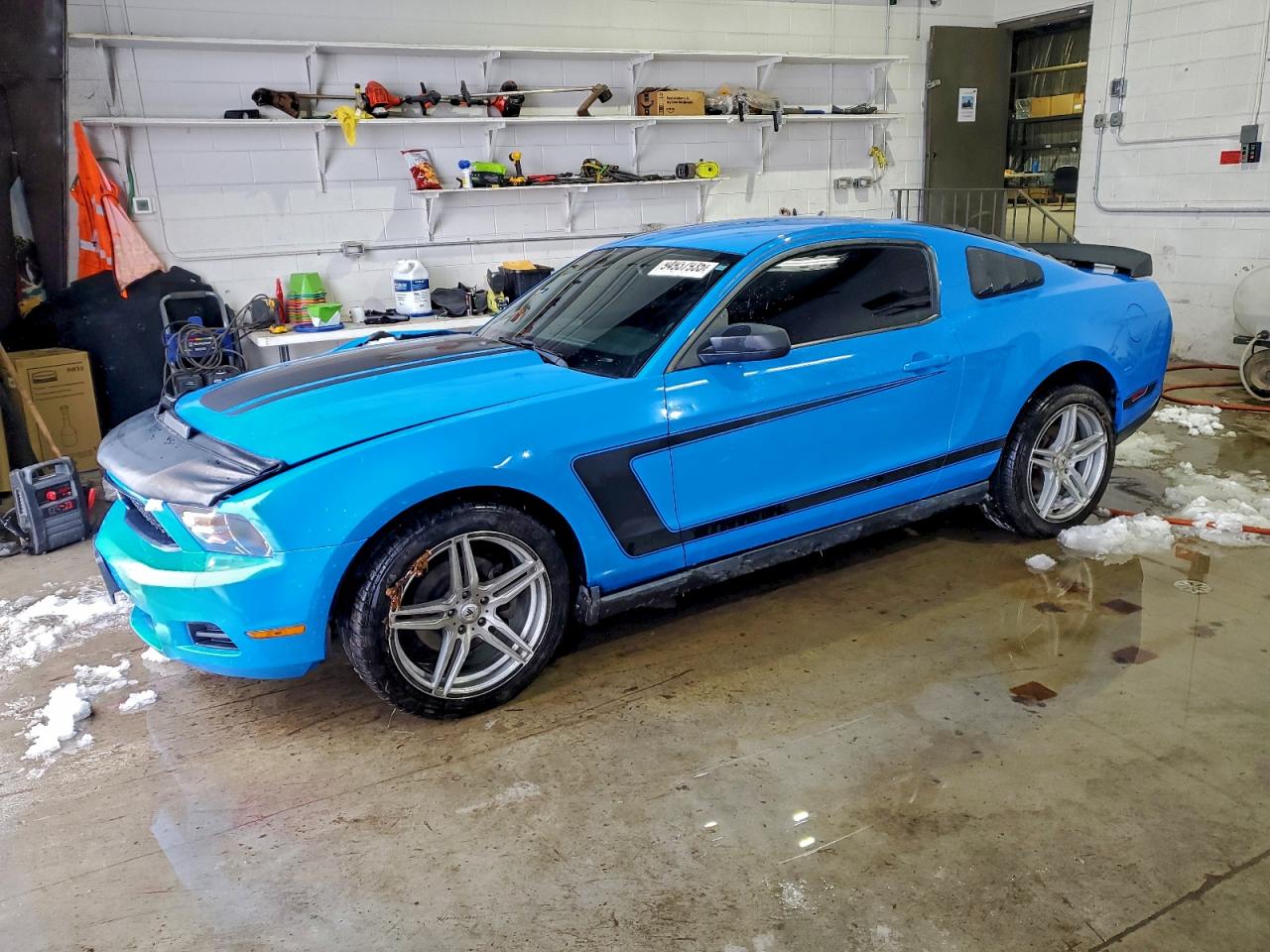 Ford Mustang Image 1