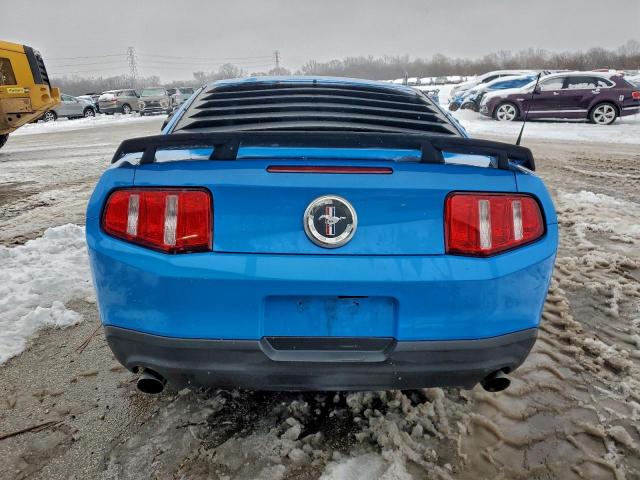 Ford Mustang Image 8