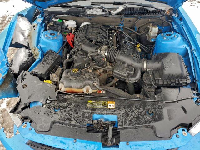 Ford Mustang Image 6