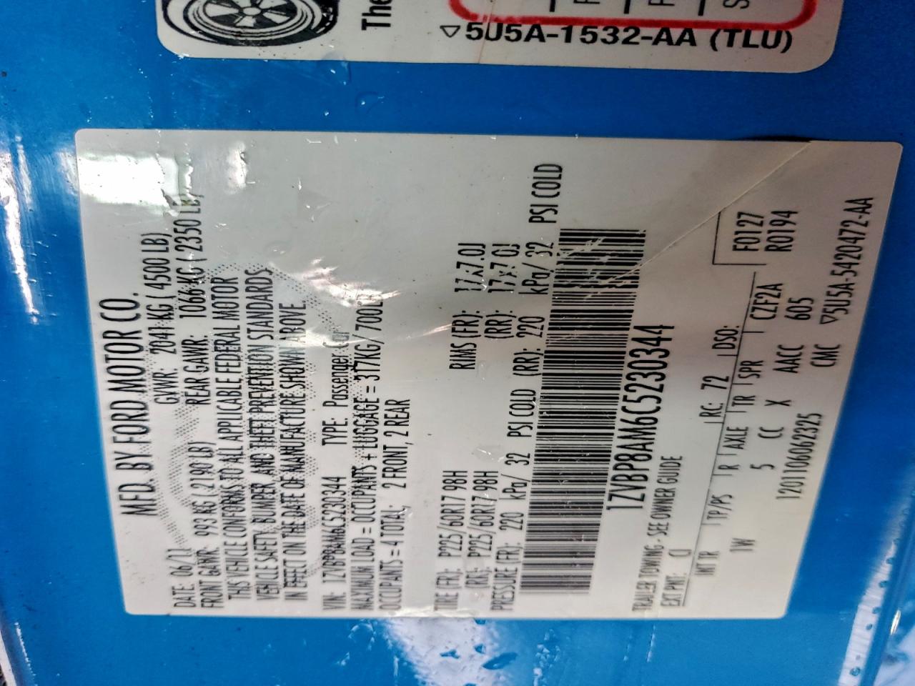 Ford Mustang Image 2