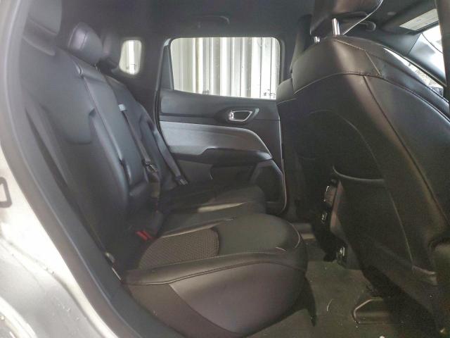 Jeep Compass Latitude Image 10