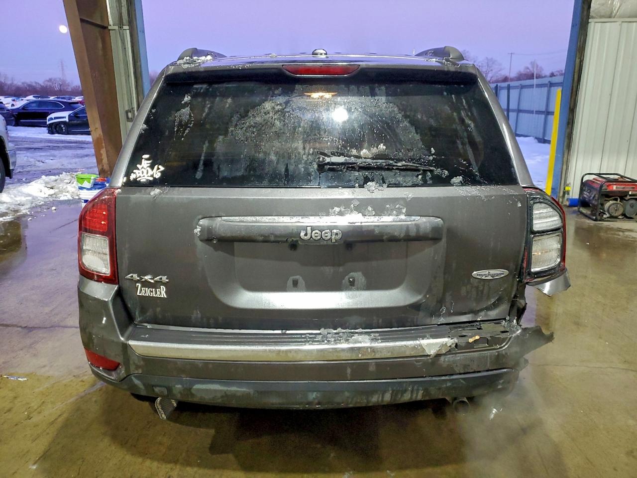 Jeep Compass Latitude Image 7