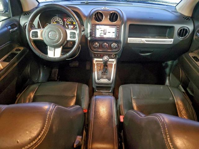 Jeep Compass Latitude Image 11