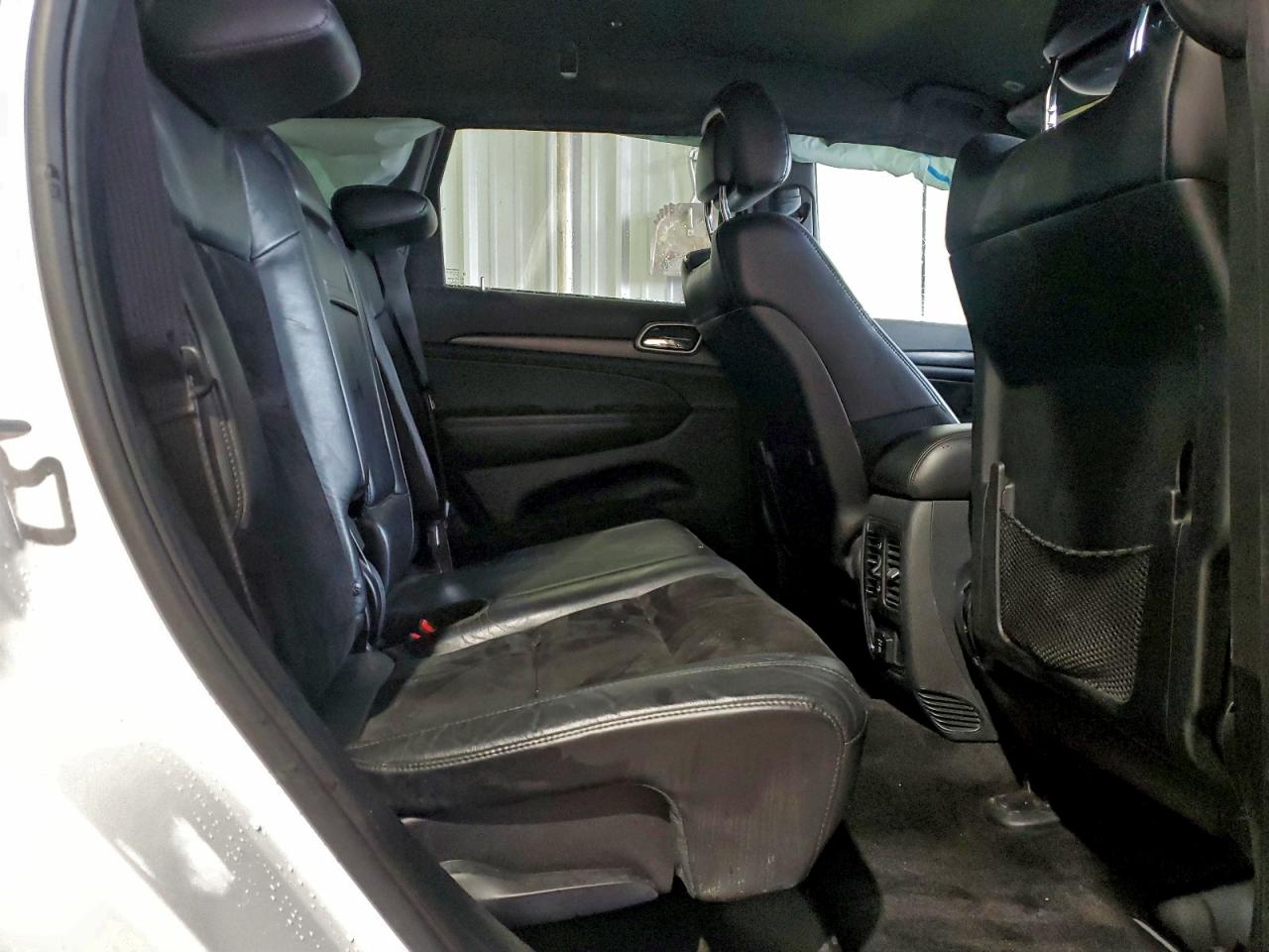 Jeep Grand Cherokee Laredo Image 10