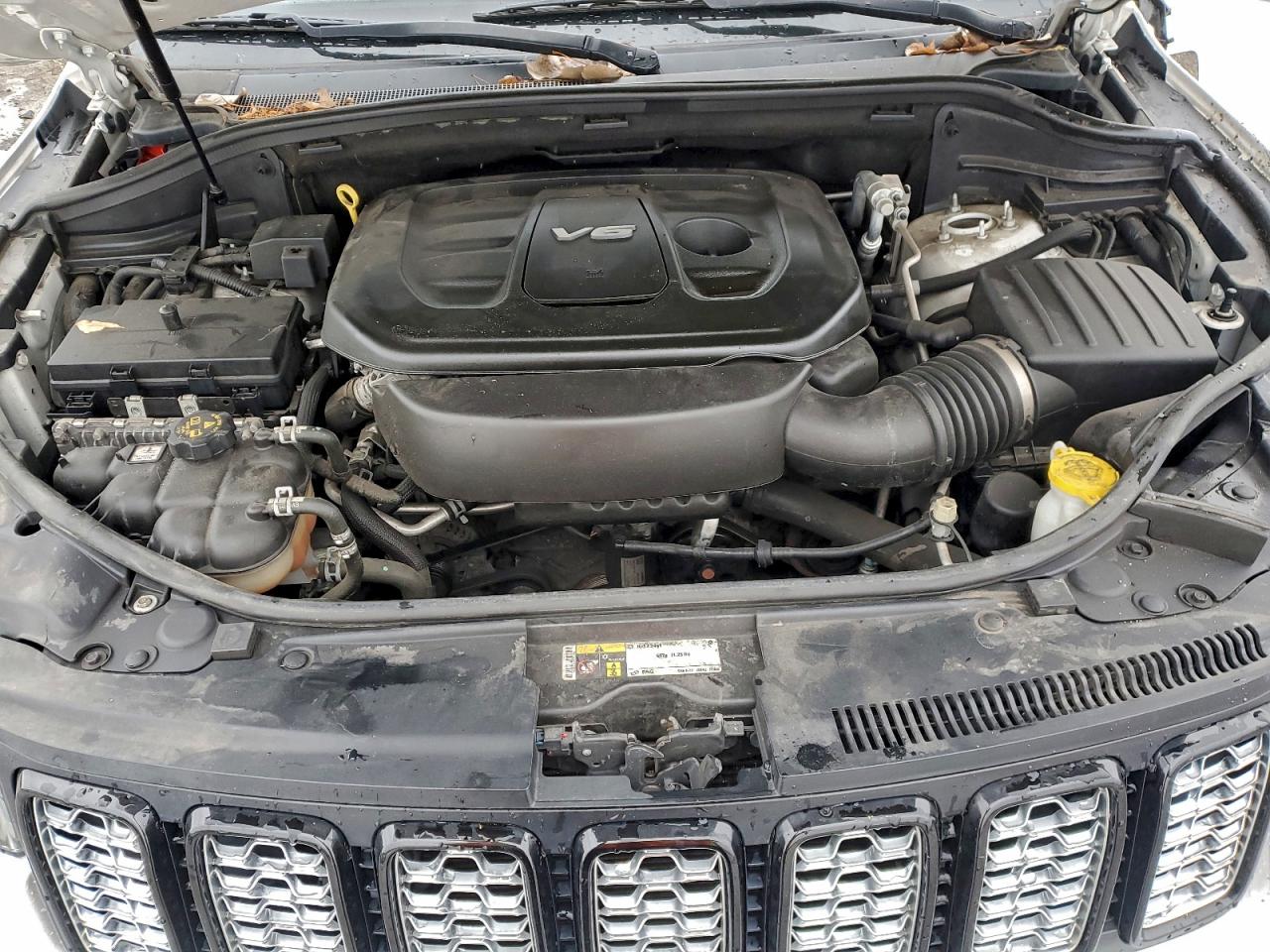 Jeep Grand Cherokee Laredo Image 12