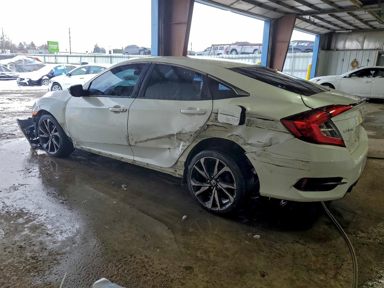 Honda Civic Sport Image 3