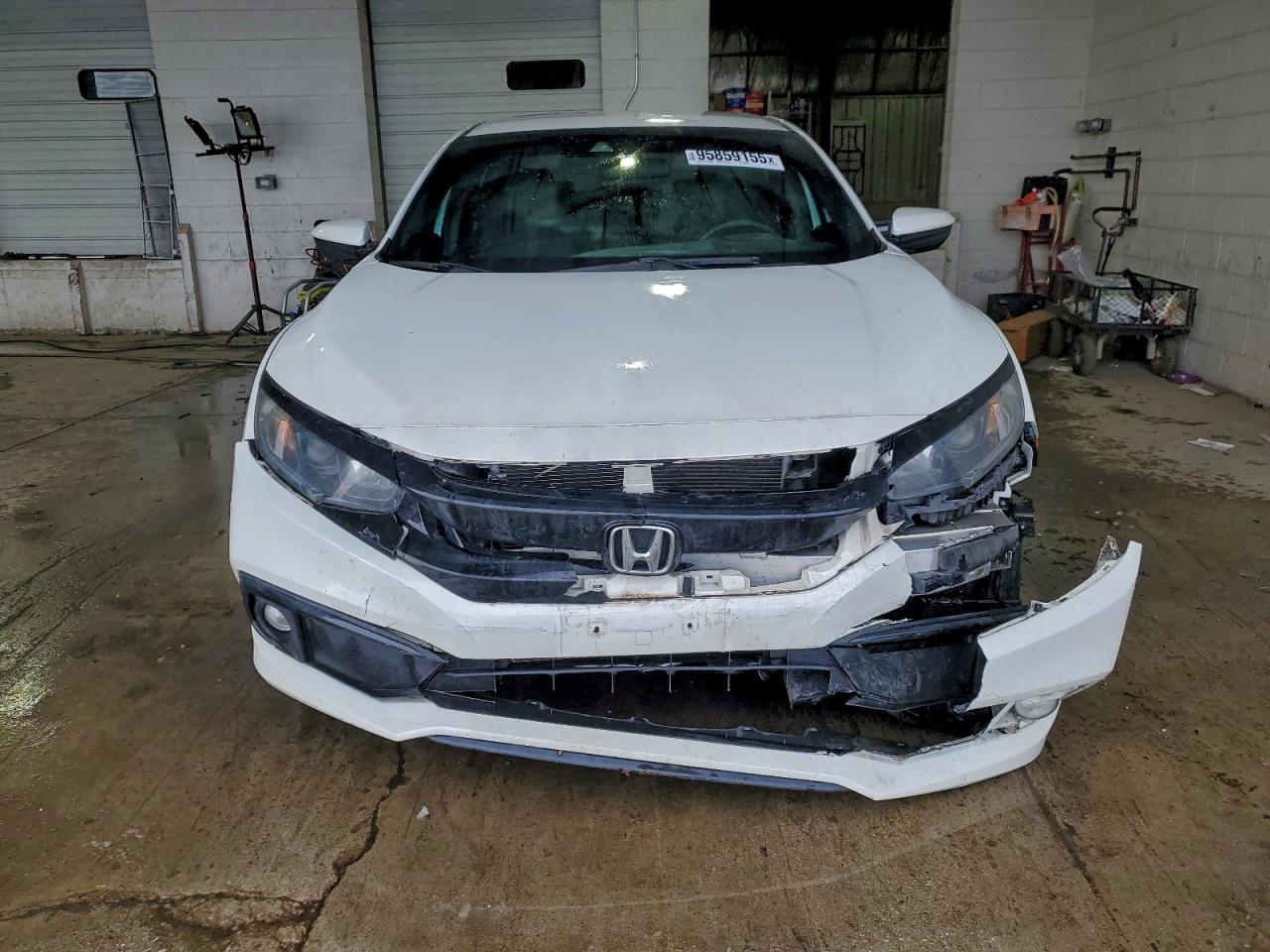 Honda Civic Sport Image 2