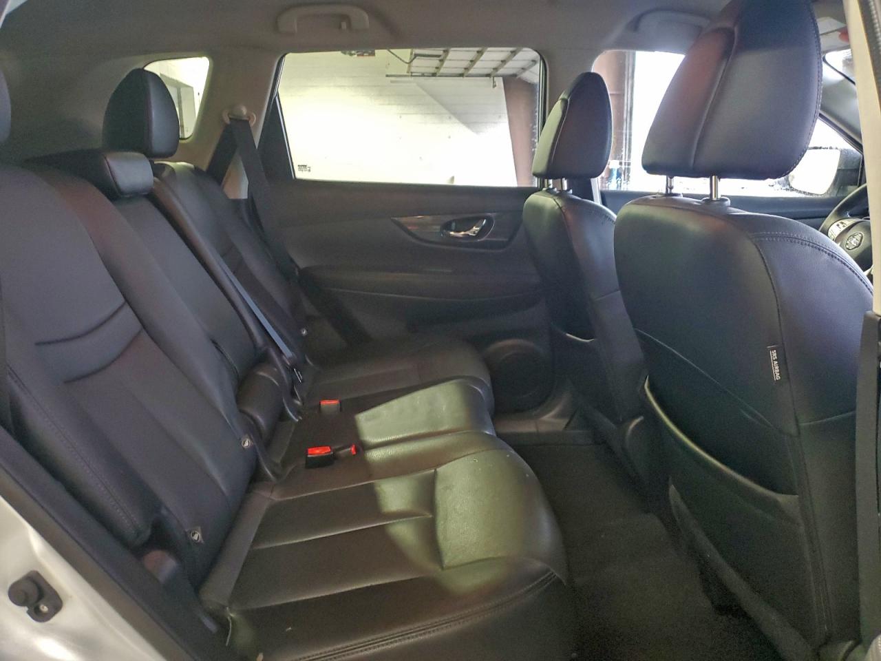 Nissan Rogue S Image 13