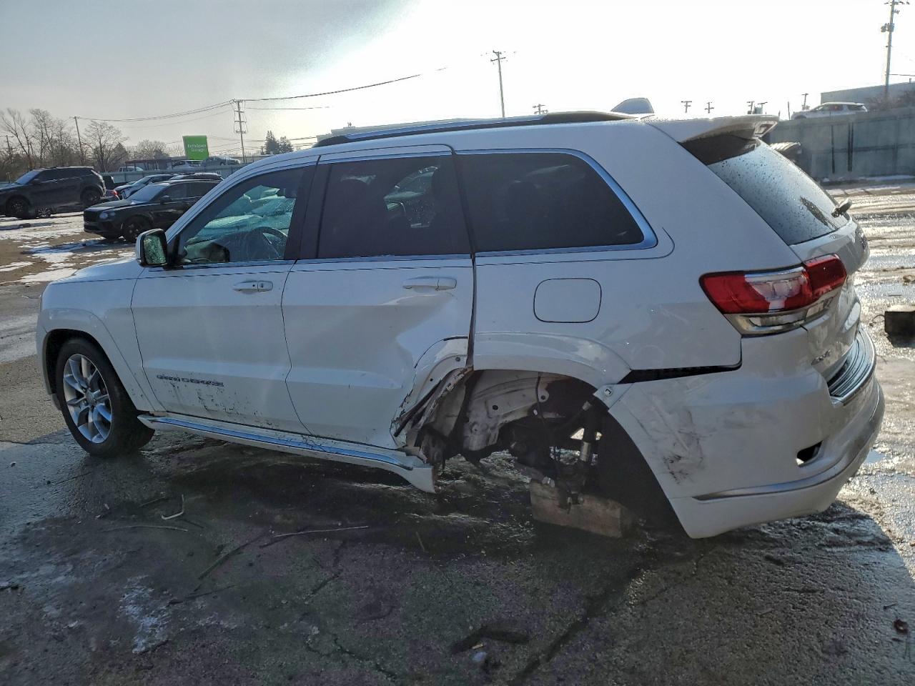 Jeep Grand Cherokee Summit Image 2