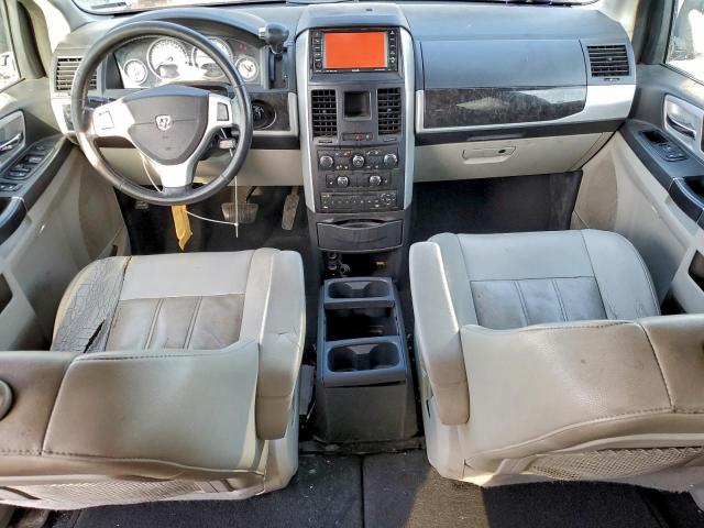Dodge Caravan Sxt Image 3