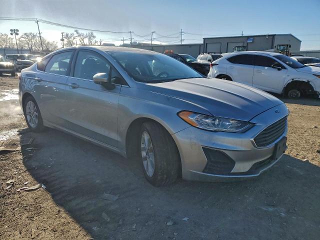 Ford Fusion Se Image 2