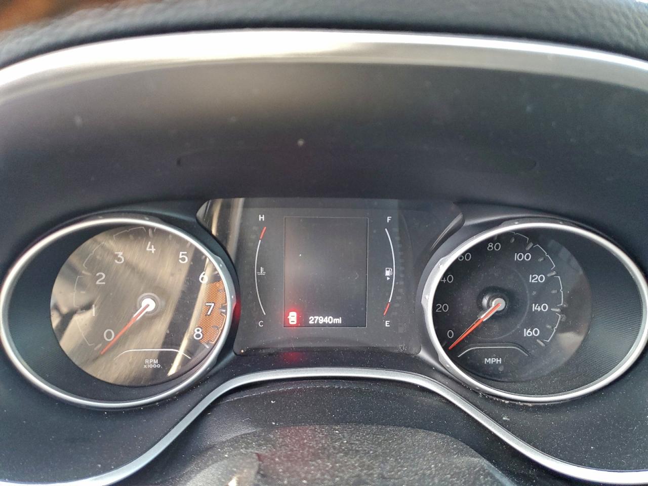 Jeep Compass Latitude Image 2