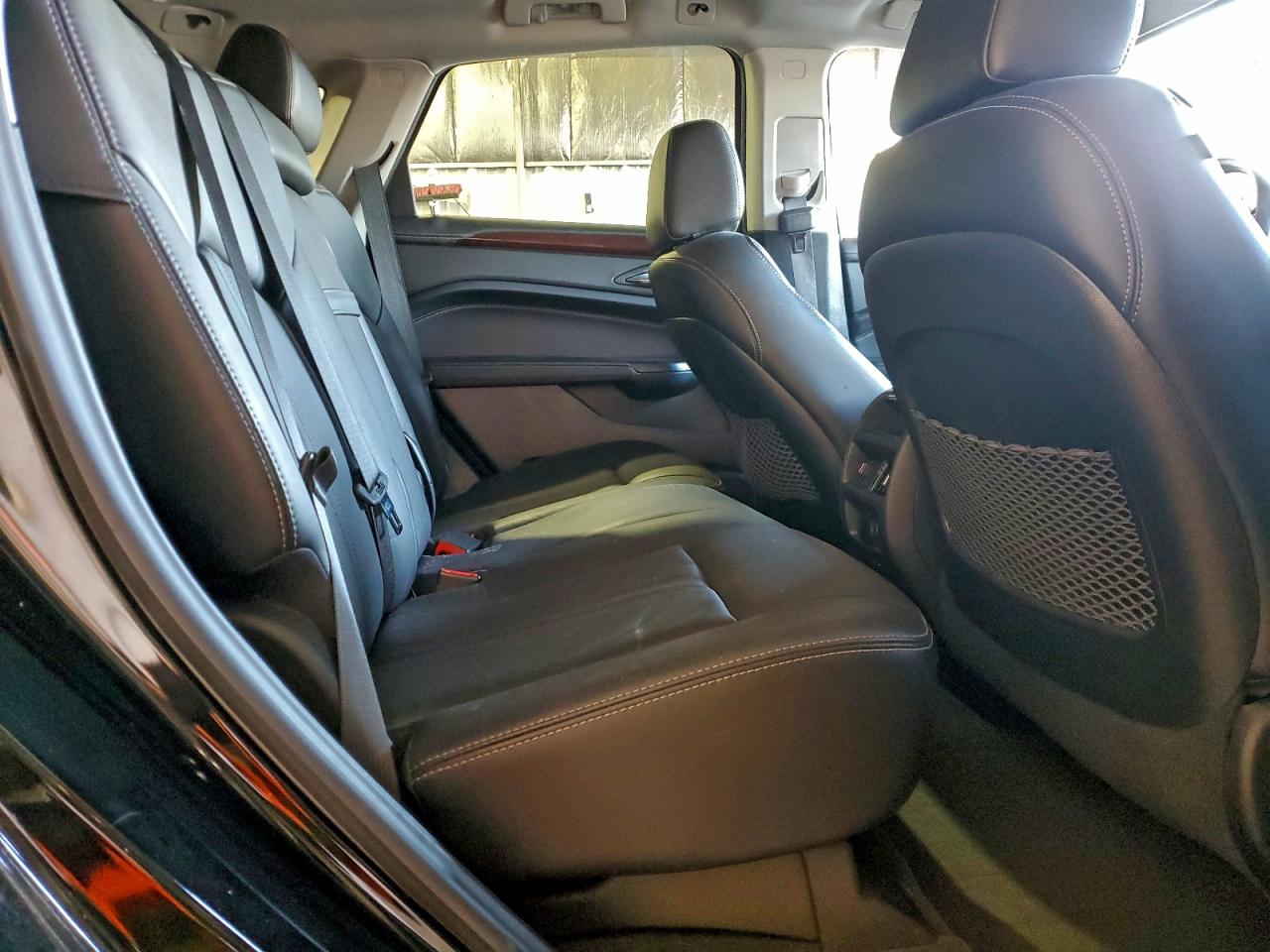 Cadillac SRX Luxury Collection Image 13