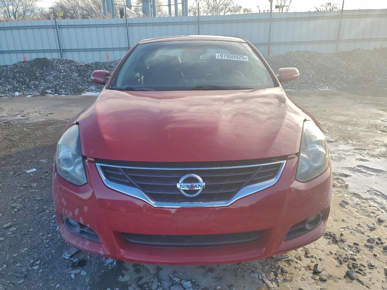 Nissan Altima S Image 12