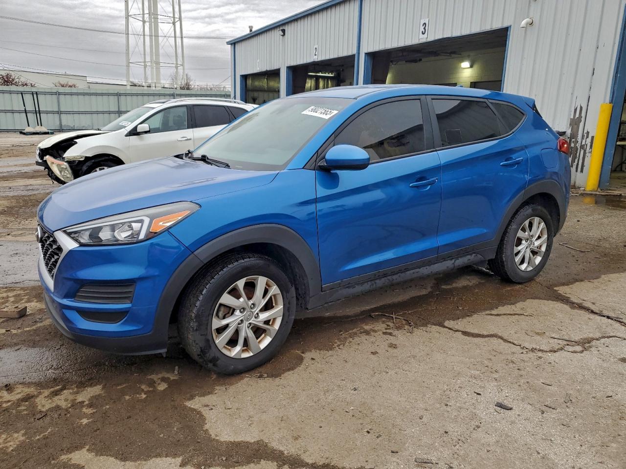 Hyundai TUCSON Se Image 1