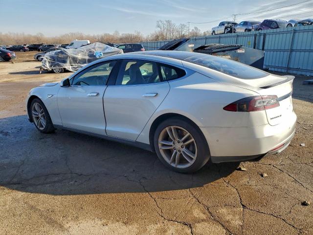 Tesla Model S 85d Image 12