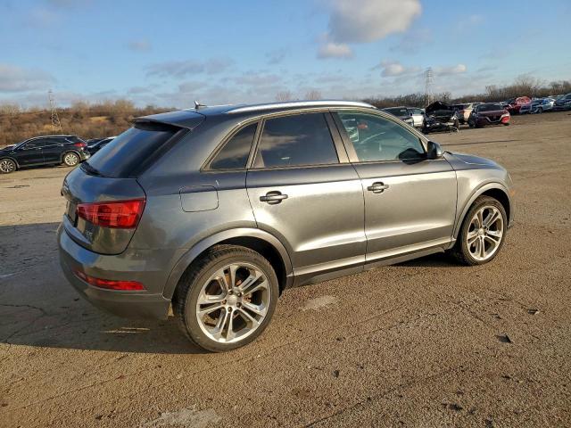 Audi Q3 Premium Image 8