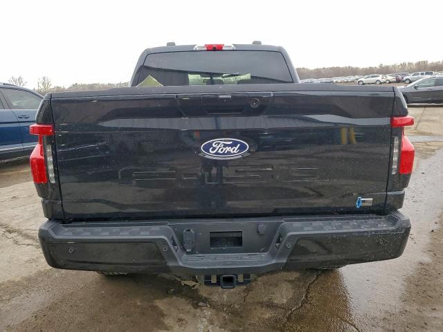 Ford F-150 Lightning Xlt Image 11