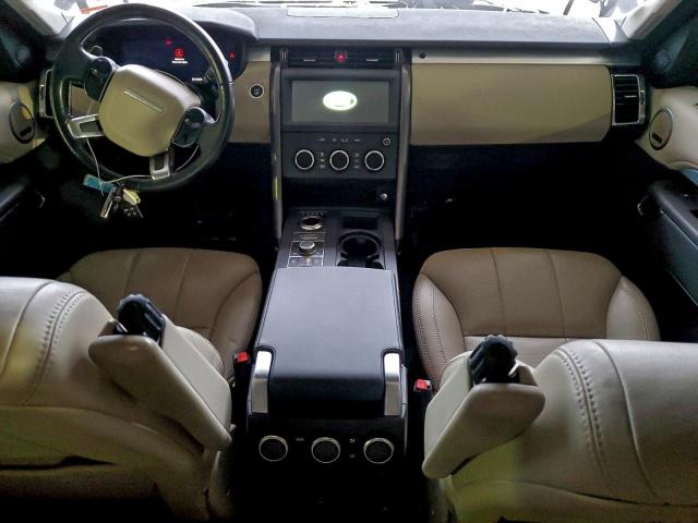 Land Rover Discovery Landmark Image 13