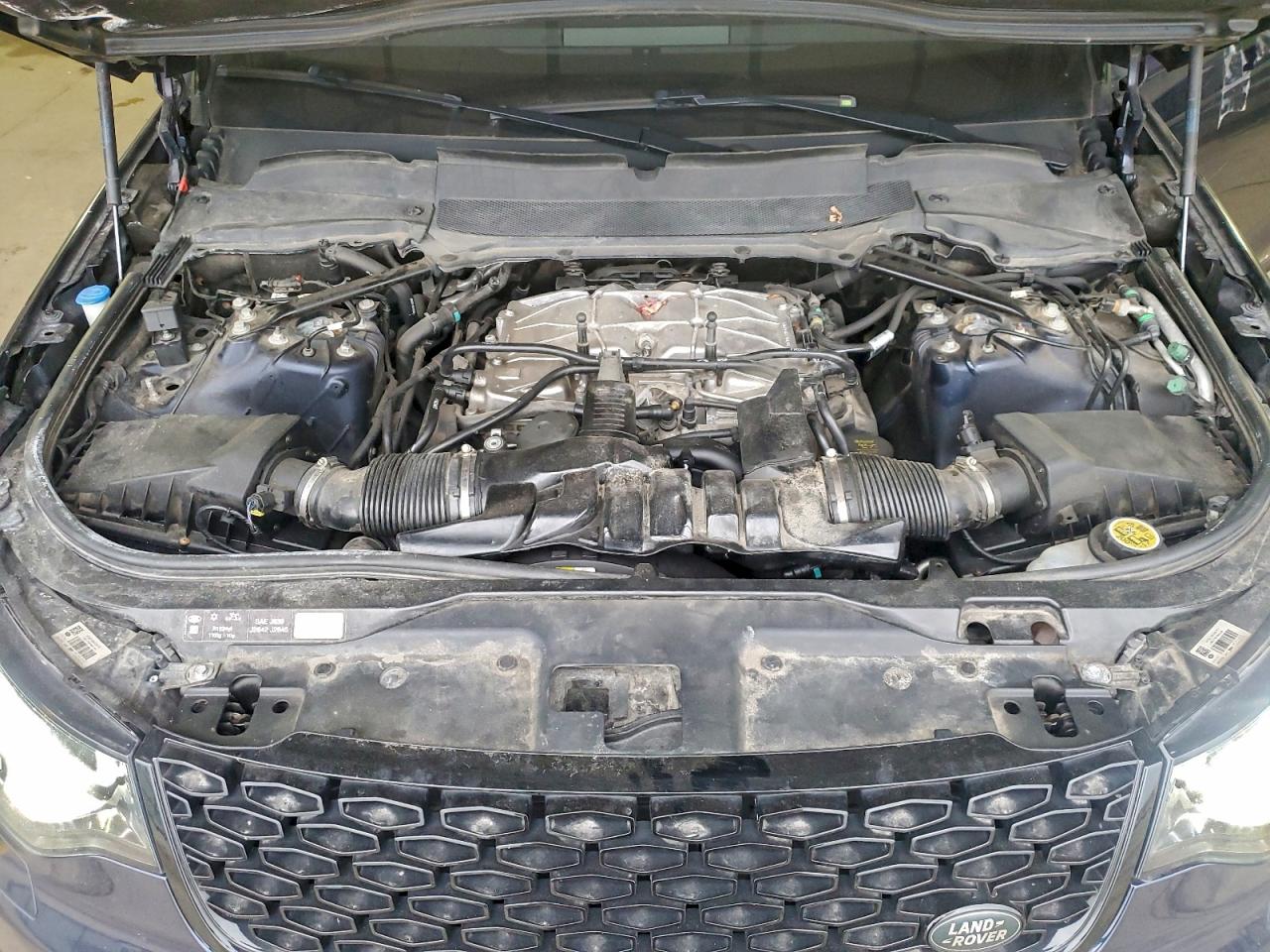 Land Rover Discovery Landmark Image 10