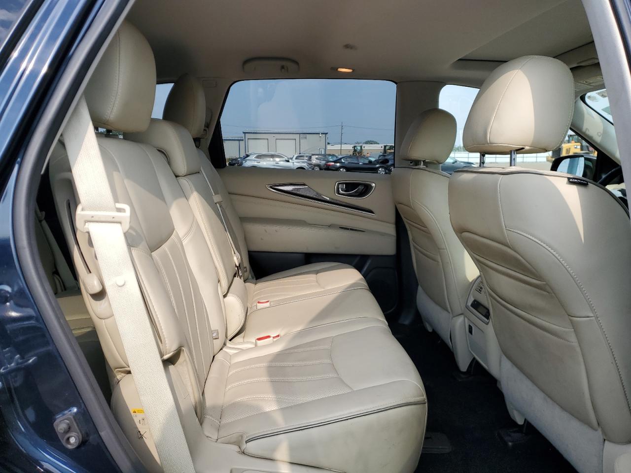 INFINITI Qx Image 9
