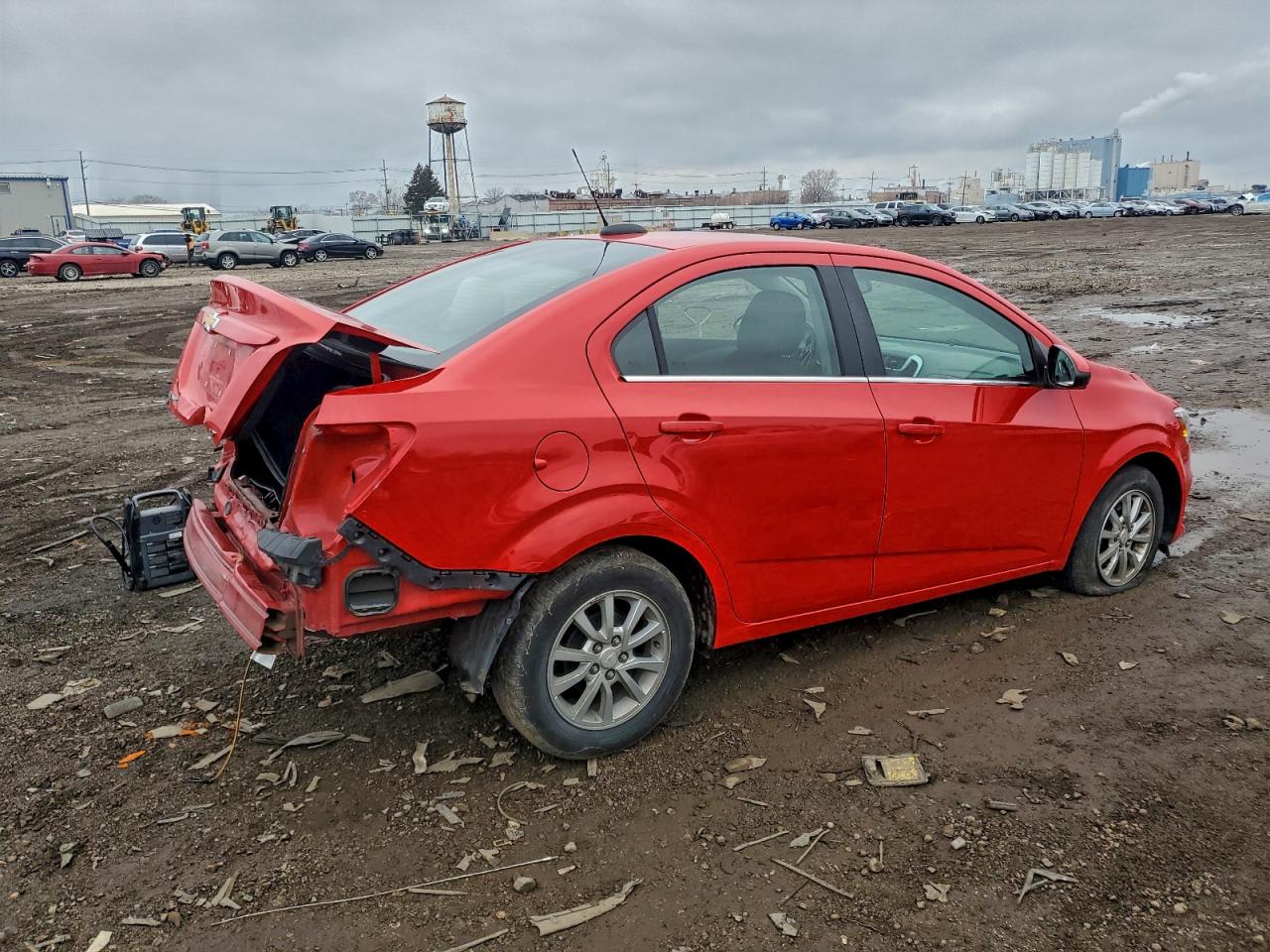 Chevrolet Sonic Lt Image 13