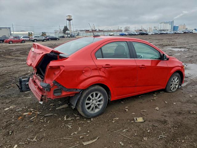 Chevrolet Sonic Lt Image 13