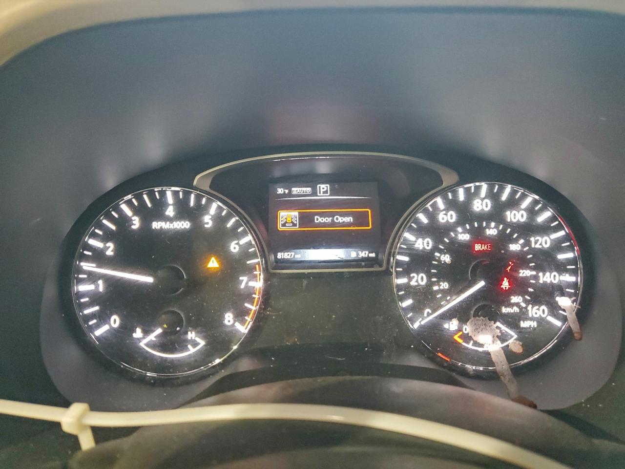 Nissan Pathfinder S Image 2