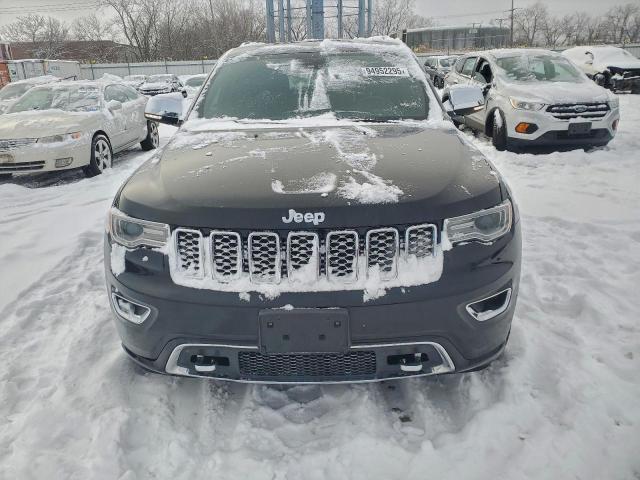 Jeep Grand Cherokee Overland Image 9