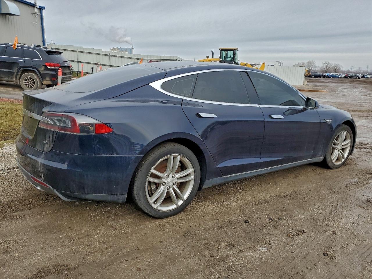 Tesla Model S Image 3